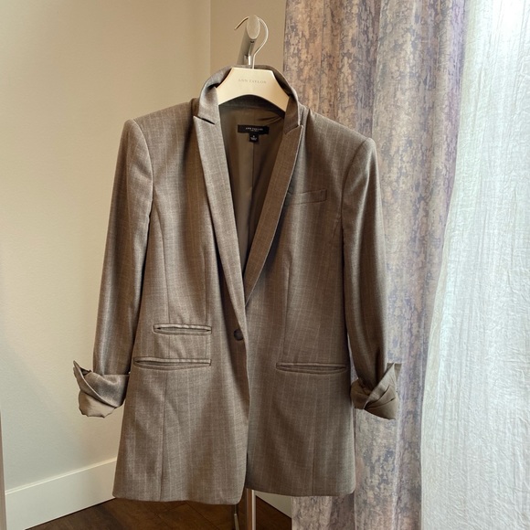 Ann Taylor Jackets & Blazers - Ann Taylor Fashion Blazer